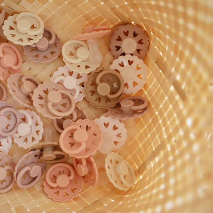 Frigg fopspeen fairytale silicone - The Little Match Girl